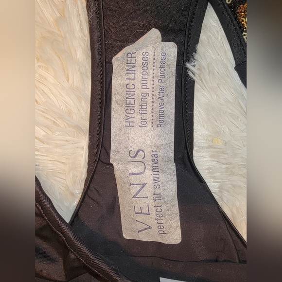 Venus 2 Piece Swimsuit -Top Size 32A -Bottoms Size 2  -Sequin Animal Print- NWOT - Picture 10 of 14